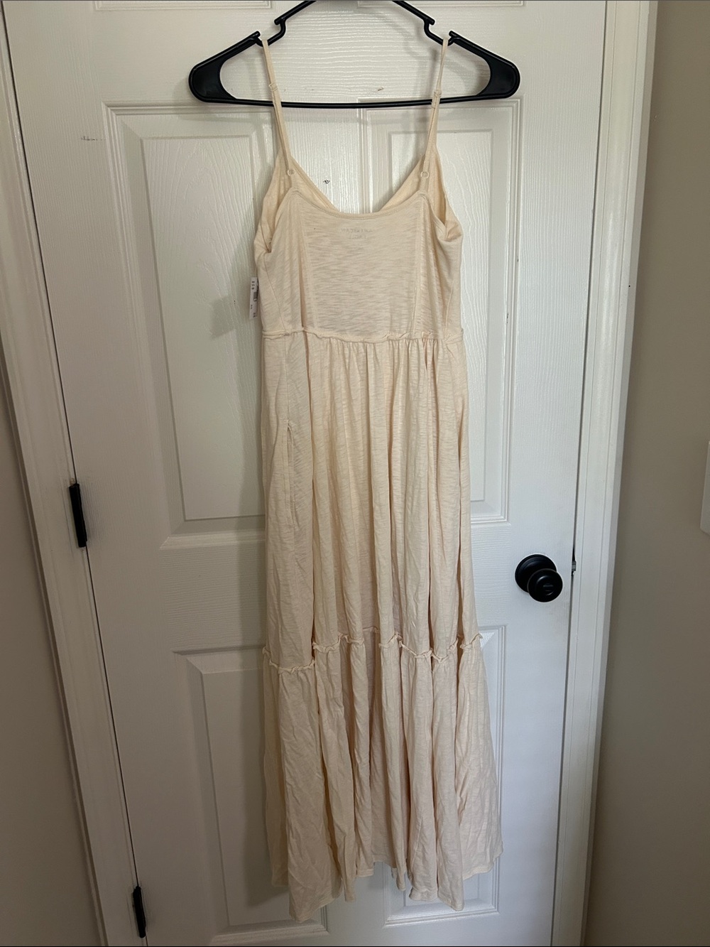 American Eagle Outfitters Cream Maxi Sundress - Picture 2 of 3